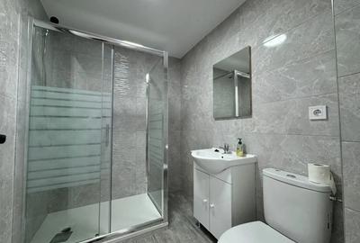 Inchiriez Apartament 3 camere - 3