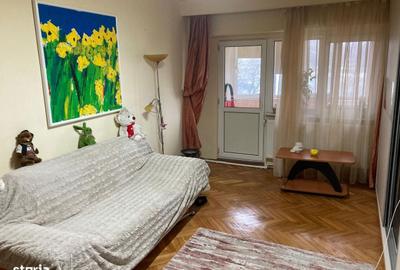 Apartament cu 2 camere decomandat în Gara