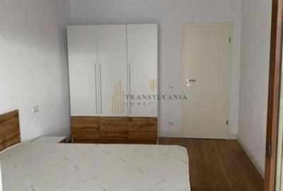 Apartament cu 3 camere semidecomandat, mobilat în Central - 6