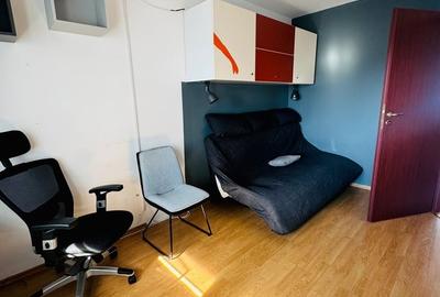 Apartament cu 3 camere decomandat în Titulescu - 10