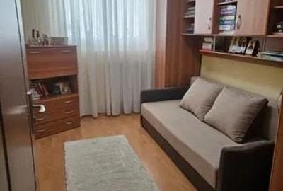 Apartament cu 3 camere decomandat, mobilat în Brâncoveanu