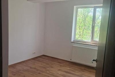 Apartament 3 camere inchiriere Drumul Valea Doftanei Sector 6 - 12