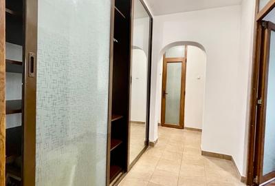 Apartament cu 3 camere decomandat, mobilat în Uverturii - 12