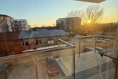 Apartament cu 2 camere decomandat în Central - 1