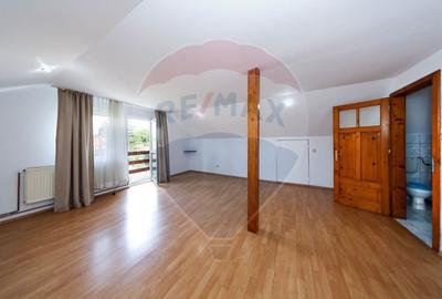 Casa si Spatiu comercial, centru in Sacele! - 11