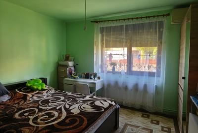 Casă individuală cu 2 camere cu Teren 256 Mp în Girocului - 10