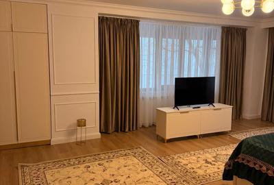 Apartament cu 3 camere decomandat în Băneasa - 4