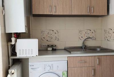 Garsonieră decomandată în Viziru 3 - 6