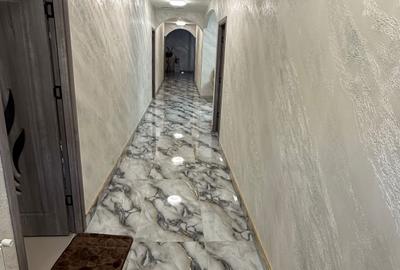 Casă cu 4 camere în Central - 2