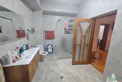 Vila spatioasa 670mp utili in zona Gorjului-Uverturii - 7