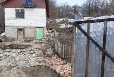 Casă cu 3 camere cu Teren 850 Mp în Moreni - 2