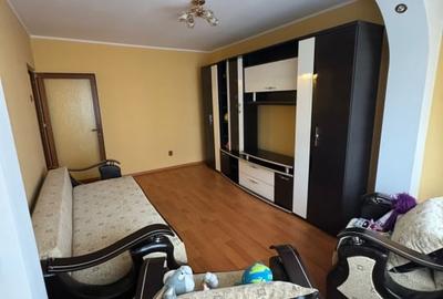 Mobilat. Apartament 2 camere conf.1 decomandat, Dorobantilor, etaj 3/4 - 2