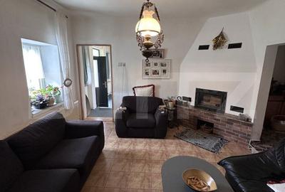 Casă cu 4 camere cu Teren 2292 Mp în Feleacu - 3