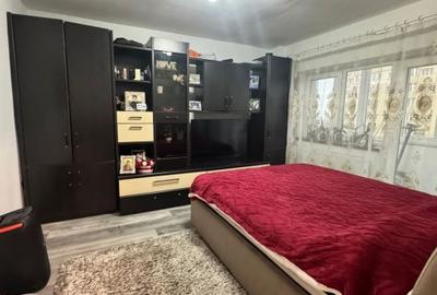 Apartament 3 dormitoare, 58 mp, Bulevardul Decebal - 5