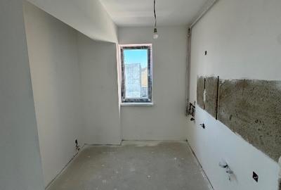 Apartament două camere decomandat nou/ sector 1/ metrou 1 Mai - 14