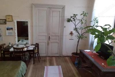 Casă cu 4 camere cu Teren 575 Mp în Ultracentral - 3