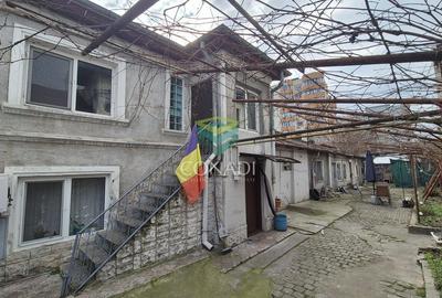 Teren + Casa de vanzare - zona Uranus - 355 mp - 2