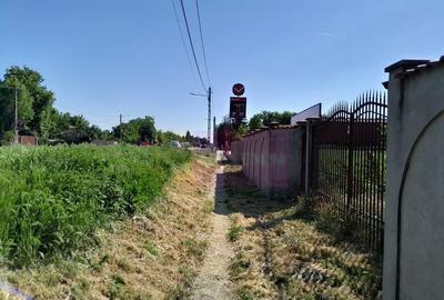 Teren de 1800 mp, în Movilița - 3