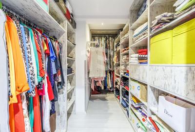 Casă individuală cu 12 camere cu Canalizare în Drumul Taberei - 49