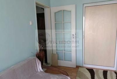 Apartament 2 camere - Zona P-ta Nicolina - 400 Euro - 4