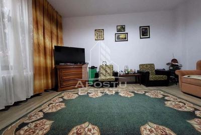 Apartament cu 2 camere, loc de parcare in curte langa Piata Iosefin - 1