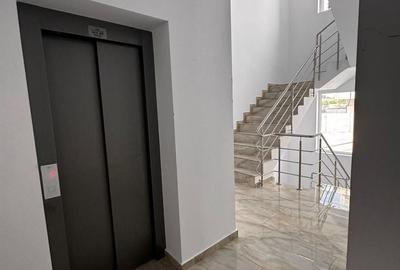 Apartament cu 2 camere, mobilat în Sud - 5
