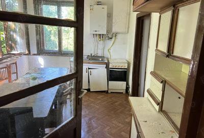 Inchiriez casa pentru muncitori + spatiu in curte pentru depozitare - 4