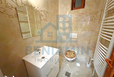 Casă cu 8 camere cu Teren 970 Mp în Central - 7
