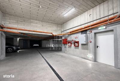 Apartament cu 3 camere în Andrei Mureșanu