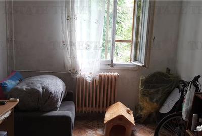 Apartament cu 3 camere nedecomandat în Berceni - 2
