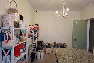 Spatiu Comercial - Florarie, suprafata utila 82 mp - 2