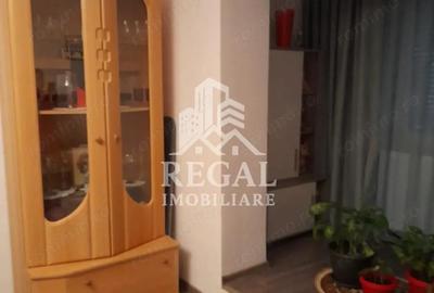 Apartament 3 camere in zona Micro 7( la intersectie cu str. Pinilor) - 8