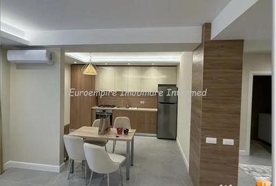 Apartament cu 3 camere decomandat în Palazu Mare - 1