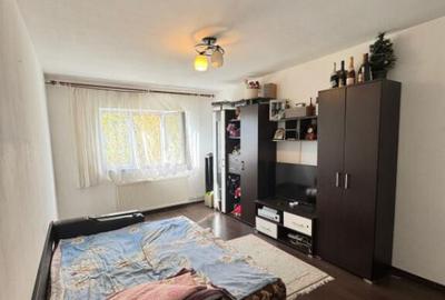 Apartament cu 3 camere complet mobilat ?i utilat,pret compe Apartament cu 3 camere complet mobilat ?i utilat,pret compe - 15