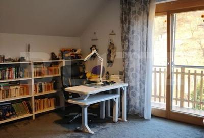 Casă cu 4 camere în Rădaia - 8