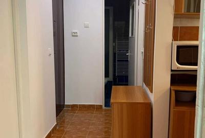 Apartament cu 3 camere decomandat, mobilat în Central - 7