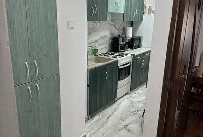 Garsonieră decomandată în Central - 2