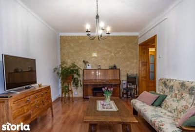 Casă cu 5 camere cu Teren 250 Mp în Unirii - 1