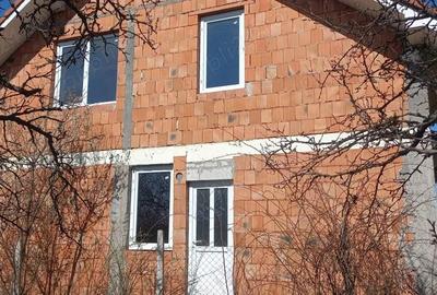 Casă cu 5 camere în Viile Satu Mare - 5