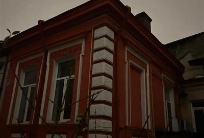 Casă cu 3 camere cu Teren 44 Mp în Unirii - 2