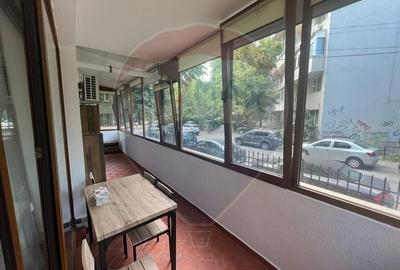 Apartament cu 3 camere semidecomandat, mobilat în Domenii - 14