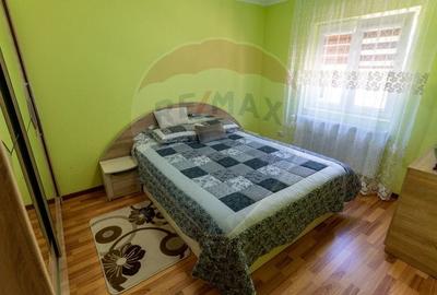 Casă individuală cu 6 camere cu Garaj în Bucureșci - 11