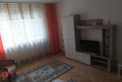 Inchiriez apart. decomandat in Craiova - 2