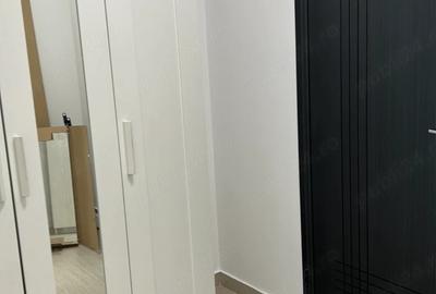 Apartament cu 3 camere decomandat în Rahova - 2