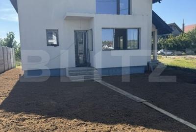 Casa P+M, exterior finisat, interior la gri, 500 mp teren, Simnicul de jos - 1