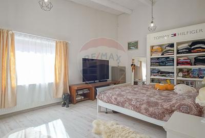 Casă cu 3 camere cu Teren 583 Mp în Colonia Bod - 6