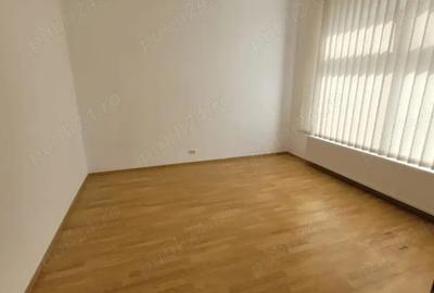 Proprietar inchiriez birou 50 mp - 3