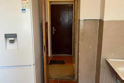 Apartament cu 3 camere semidecomandat în Drumul Taberei - 2