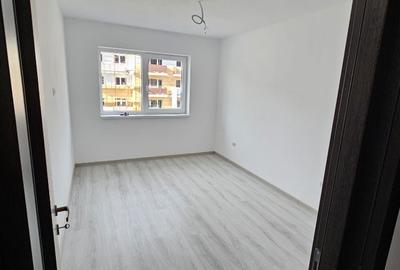 Apartament cu 2 camere semidecomandat în Sânpetru - 9
