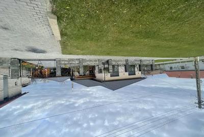 Casă cu 4 camere în Central - 2